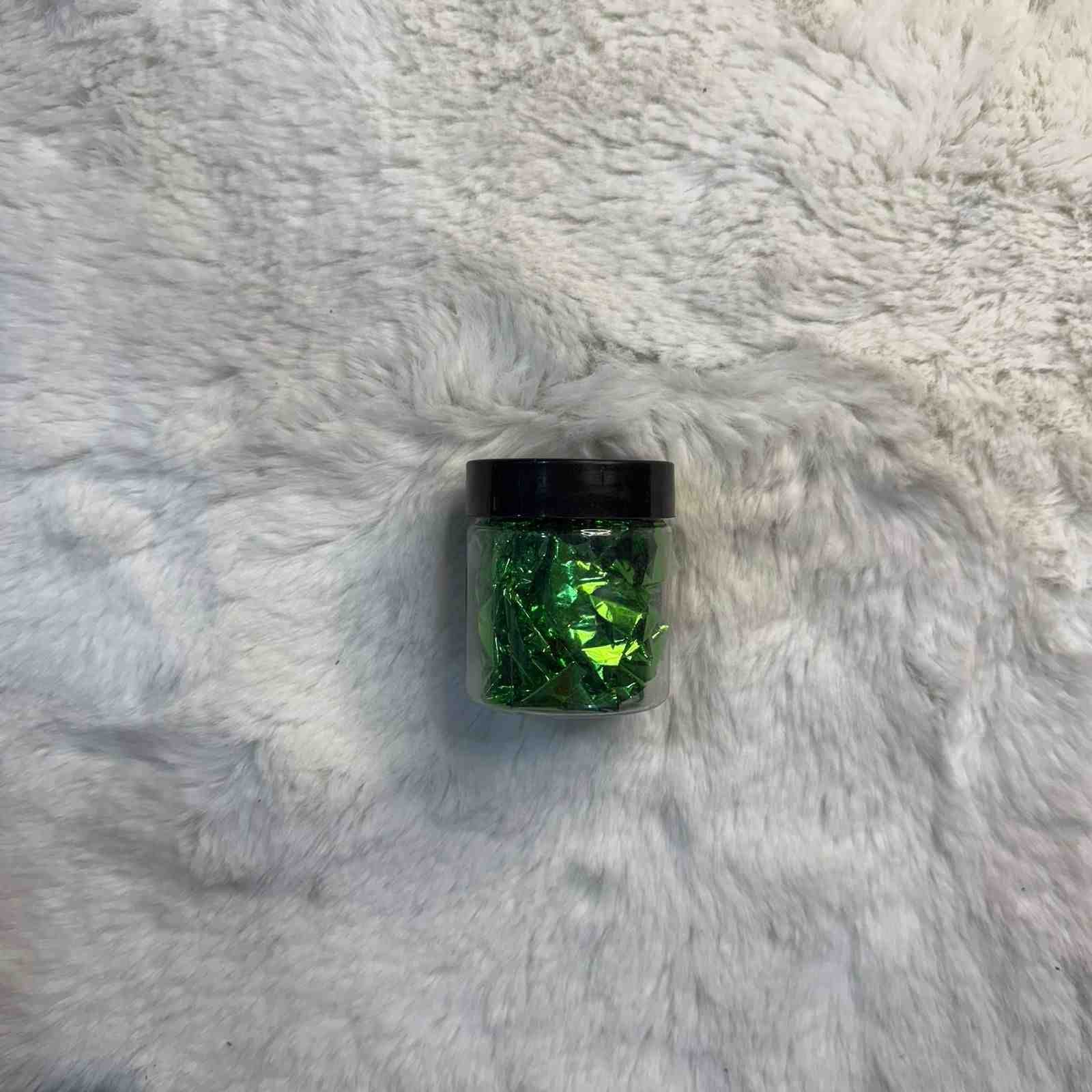 5ef2b4ed-7aa2-411b-b465-37f2bb67d579