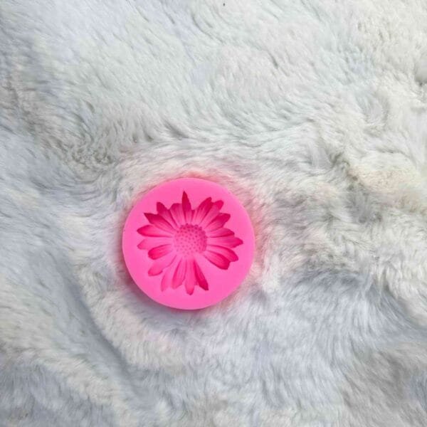 Pink Daisy Flower Mould