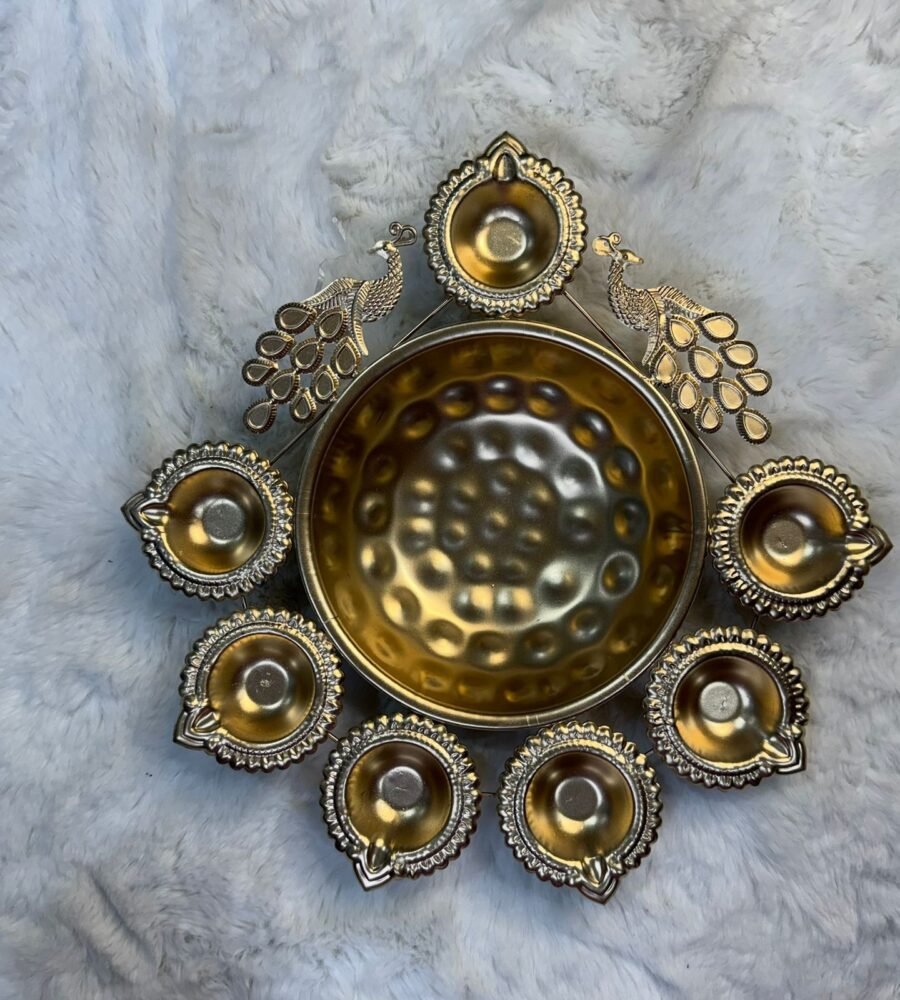 PEACOCK METAL URLI