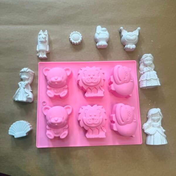 ANIMAL CONCRETE MOULD
